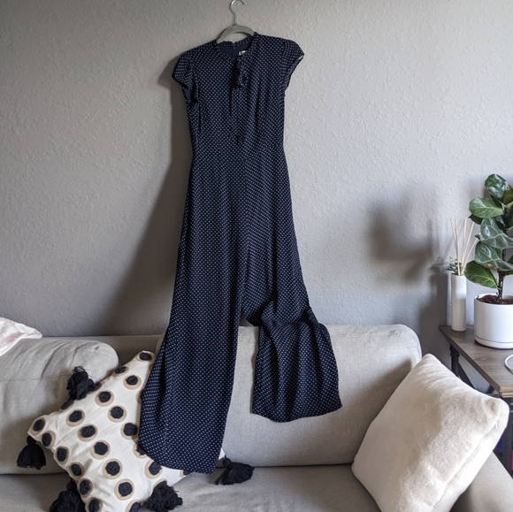 Reformation Pants - ⬇️ Reformation cap sleeve wide leg polka dot jumpsuit, size 6